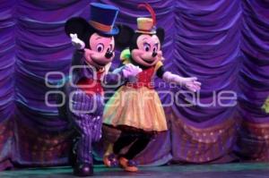 LA MAGIA DE MICKEY