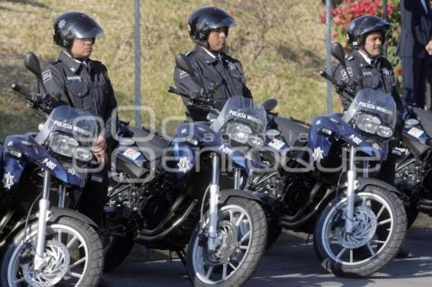 SEGURIDAD . ENTREGA DE MOTOCICLETAS