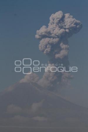 FUMAROLA VOLCÁN POPOCATÉPETL