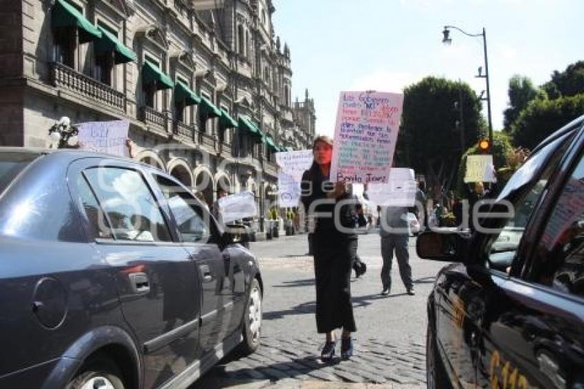 MANIFESTACIÓN CONTRA ARTÍCULO 24