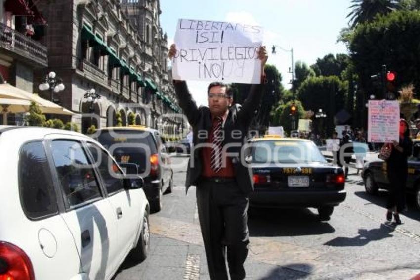 MANIFESTACIÓN CONTRA ARTÍCULO 24