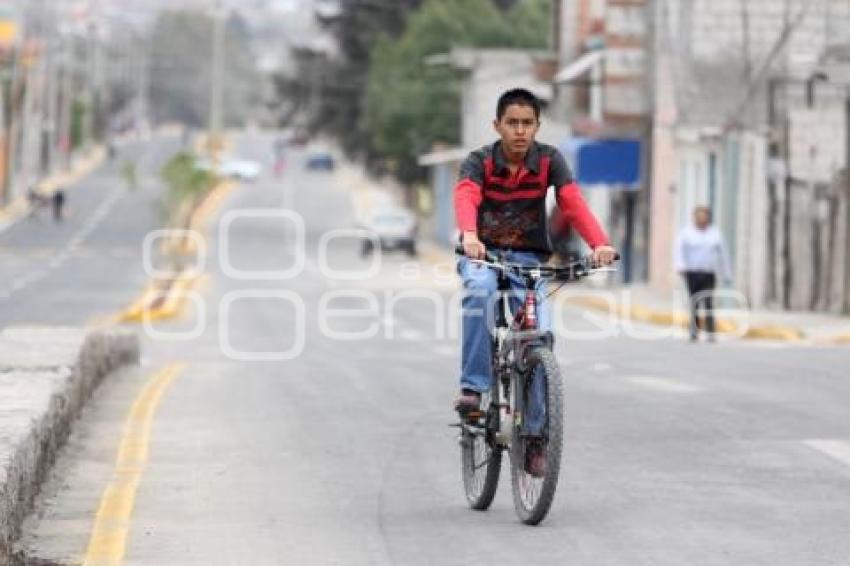 1000 CALLES EN LA COLONIA SNTE