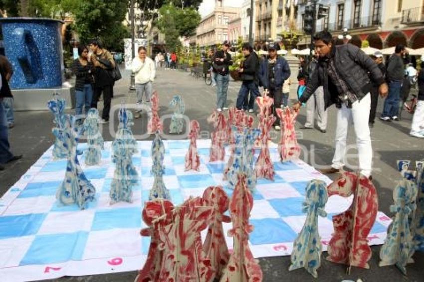 AJEDREZ EN EL ZÓCALO