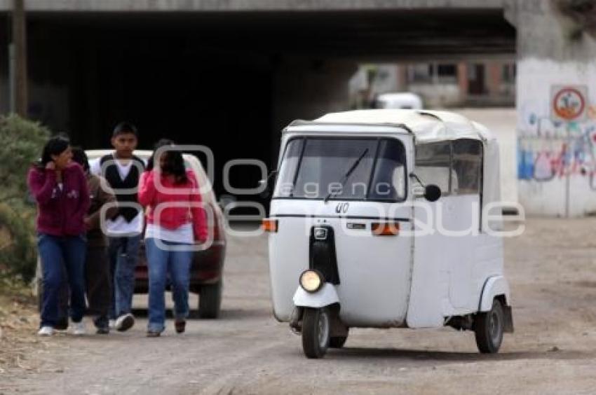 MOTOTAXIS