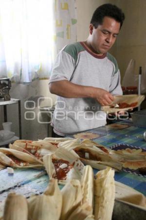 ELABORACIÓN DE TAMALES