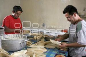 ELABORACIÓN DE TAMALES