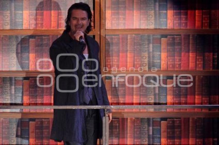 RICARDO ARJONA SIGLO XXI