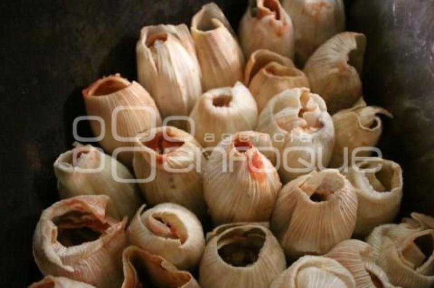 ELABORACIÓN DE TAMALES