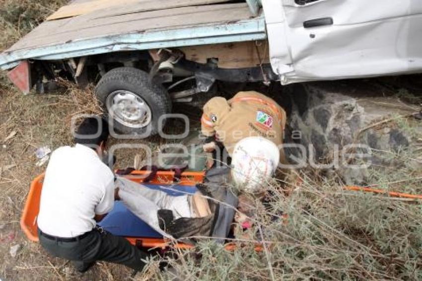 MUERE MUJER VOLCADURA PERIFERICO ECOLOGICO