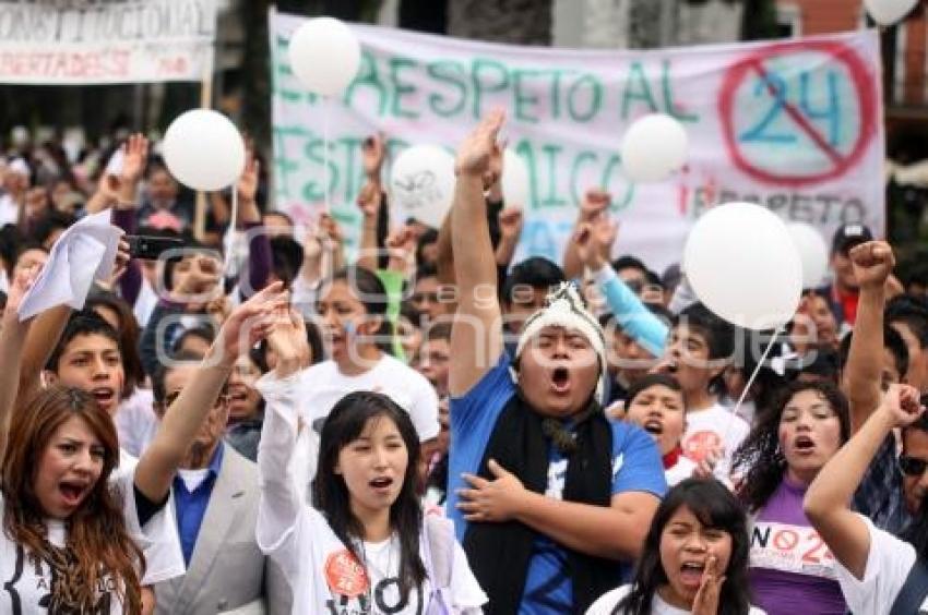 MANIFESTACIÓN PUEBLA LAICA