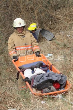 MUERE MUJER VOLCADURA PERIFERICO ECOLOGICO