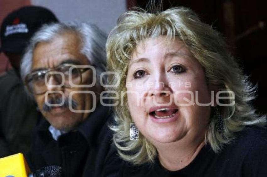 MÓNICA GARCÍA. DEFRAUDADOS