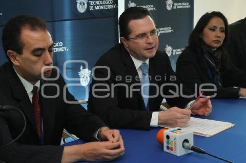 PRESENTA TEC ESCUELA DE NEGOCIOS Y ESTRATEGIA