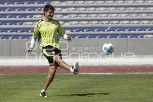 FUTBOL . ENTRENAMIENTO LOBOS