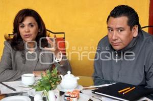 LEOBARDO SOTO Y BLANCA ALCALÁ