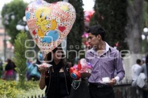 SAN VALENTÍN EN LA ANGELOPOLIS