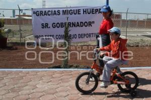 INAUGURA GOBERNADOR PRIMERA ETAPA DE UNIDAD DEPORTIVA