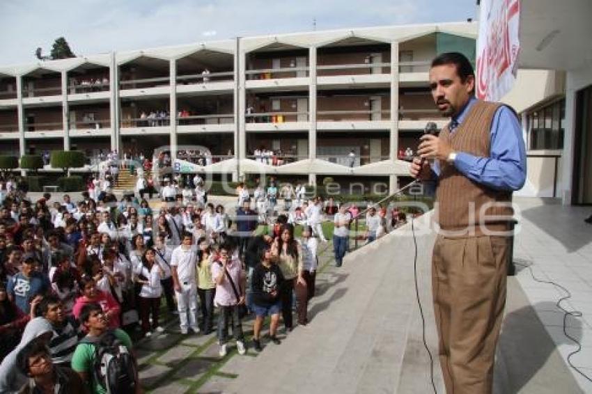 ESTUDIANTES UPAEP SE QUEJAN NUEVO IMAGEN