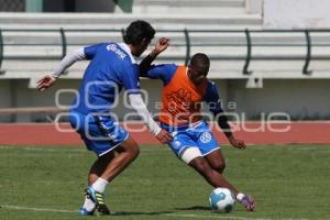 ENTRENAMIENTO PUEBLA DE LA FRANJA. FÚTBOL