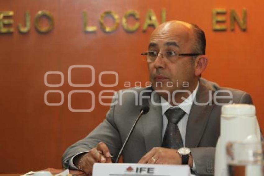 SESIÓN EXTRAORDINARIA DEL IFE