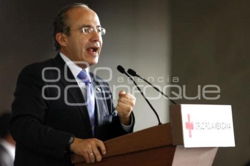 PRESIDENTE DE LA REPÚBLICA. CRUZ ROJA