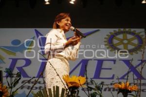 JOSEFINA VÁZQUEZ MOTA. ROTARY