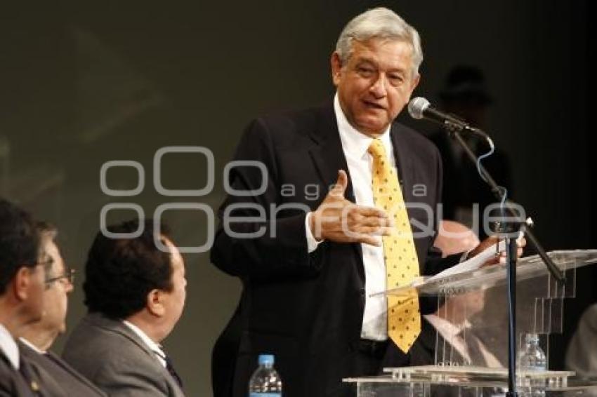 AMLO. ROTARY