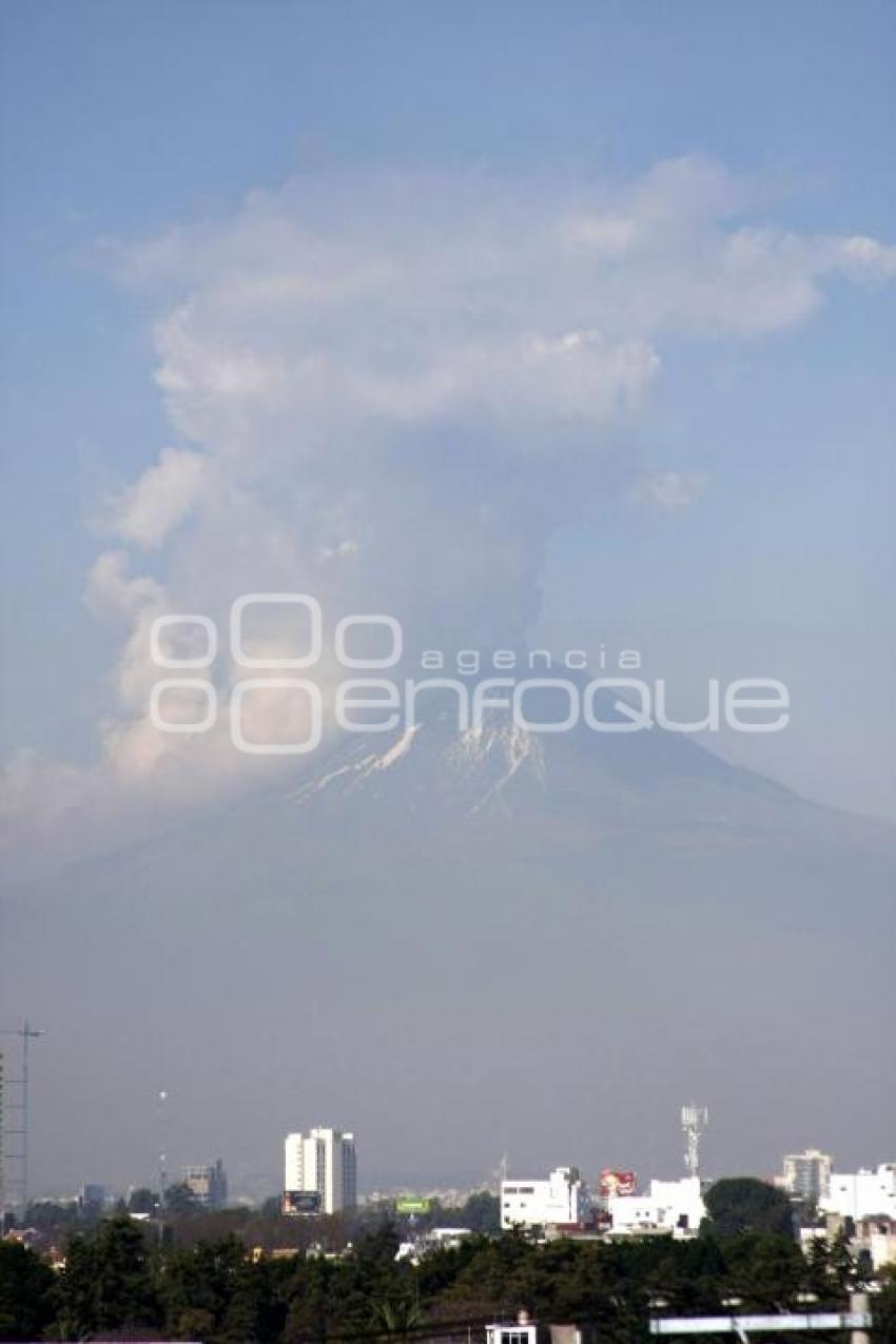 FUMAROLA POPOCATÉPETL