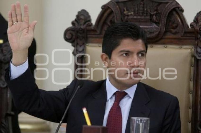 SESIÓN EXTRAORDINARIA DE CABILDO