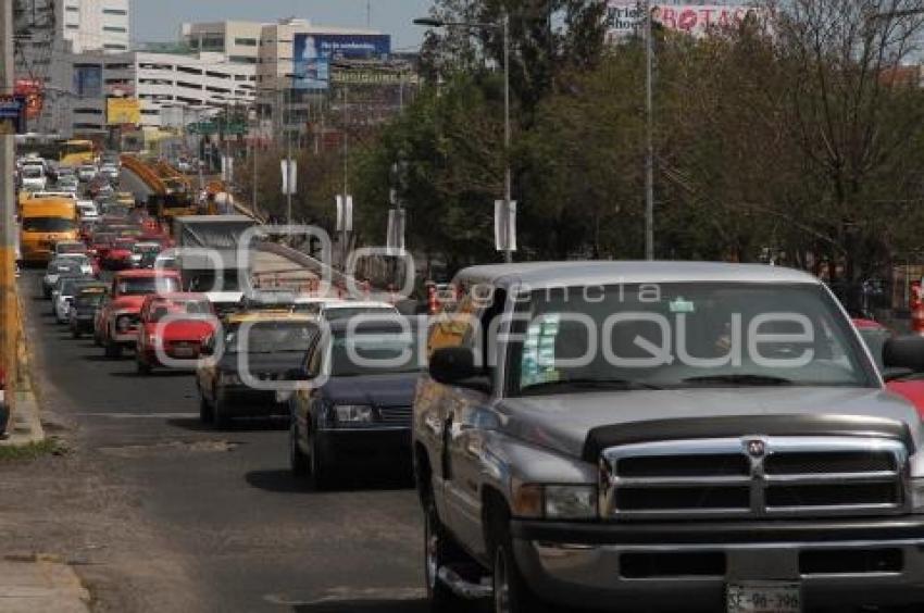 TRÁFICO VEHICULAR POR OBRAS METROBÚS