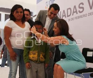 DIF Y FUNDACIÓN DEVLYN ENTREGAN ANTEOJOS