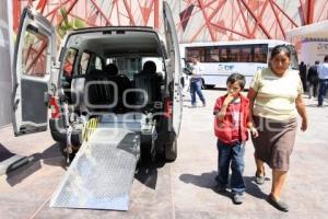 TRANSPORTE PARA PERSONAS CON DISCAPACIDAD