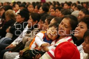 8A ENTREGA CRÉDITO A LA PALABRA DE LA MUJER