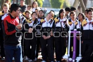 EDUARDO RIVERA INAUGURÓ GIMNASIO