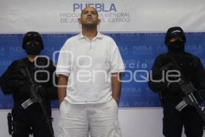 PRESENTAN A PRESUNTO HOMICIDA EN LA PGJ