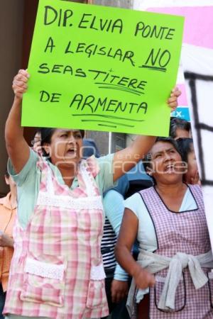 MANIFESTACIÓN ACATZINGO. CONGRESO