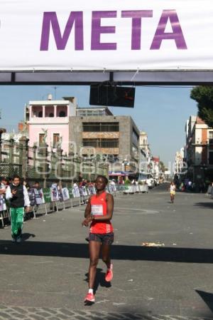 CARRERA CORRAMOS CON LA MUJER