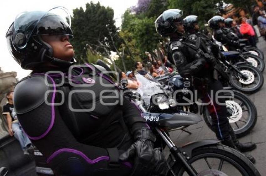 ENTREGA UNIFORMES Y EQUIPO SEGURIDAD PÚBLICA MPAL