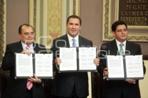 FIRMA DE COLABORACIÓN FESTEJOS DE LA BATALLA DE PUEBLA