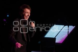 CONCIERTO . RAPHAEL