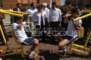 RESCATAN ESPACIOS EN MATEO DE REGIL