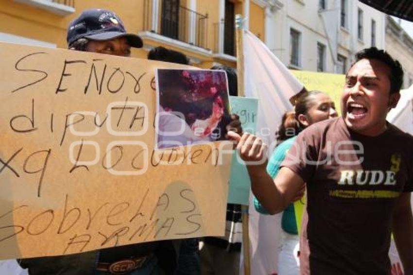 MANIFESTACIÓN ACATZINGO