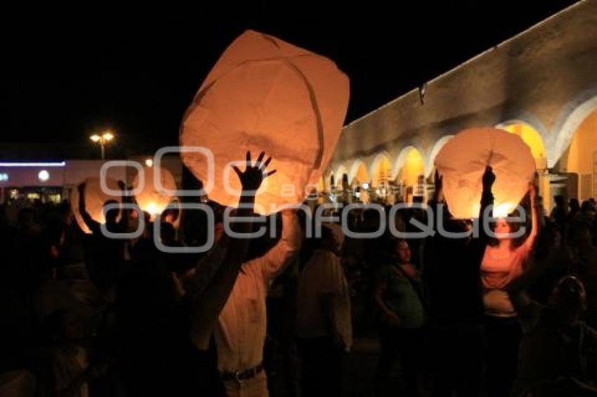 GLOBOS DE CANTOYA