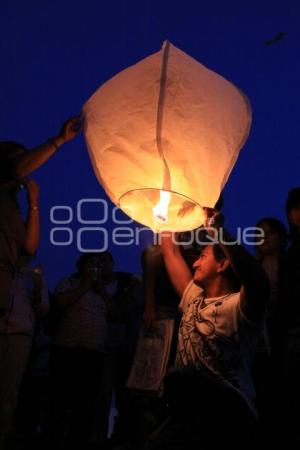 GLOBOS DE CANTOYA