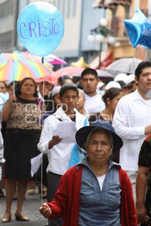 EVANGÉLICOS FESTEJAN NATALICIO BENITO JUÁREZ