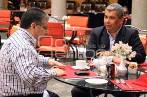 DOGER Y ZAVALA