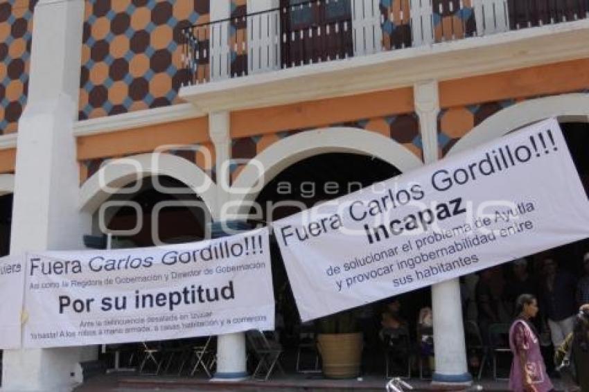 MANIFESTACIÓN . PRESIDENCIA IZÚCAR