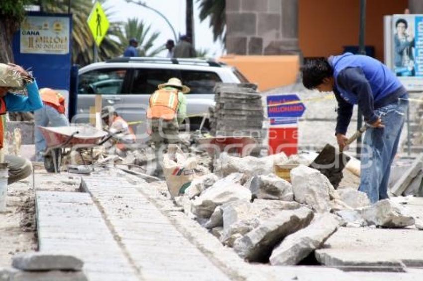 CAMBIO LOZETAS EN ZONA DEL ALTO
