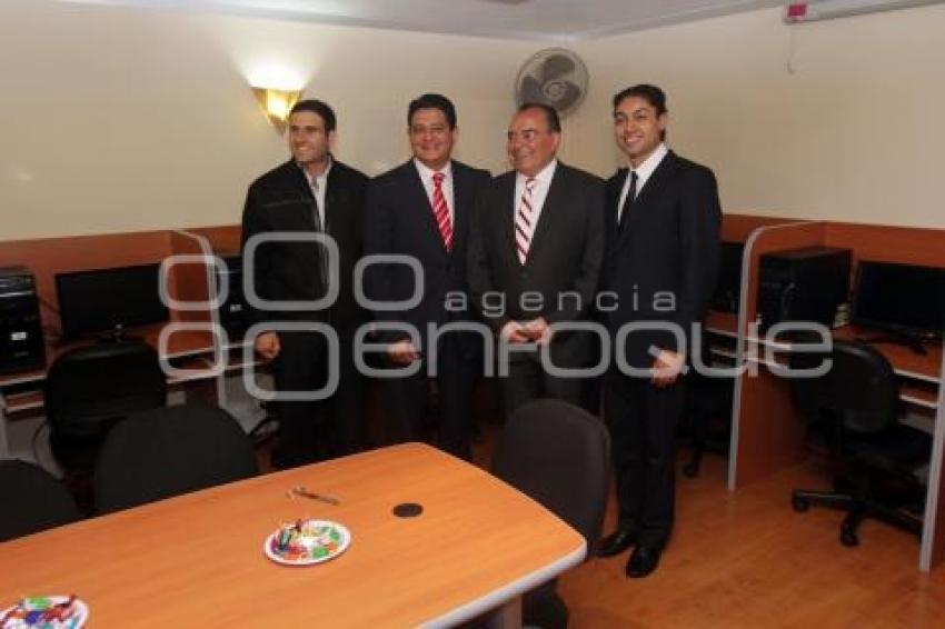 INAUGURAN SALA DE PRENSA EN CONGRESO