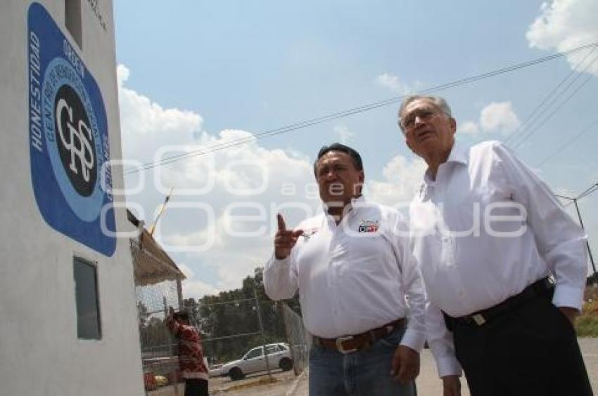 VISITAN A MIGUEL MÁRQUEZ EN LA CÁRCEL